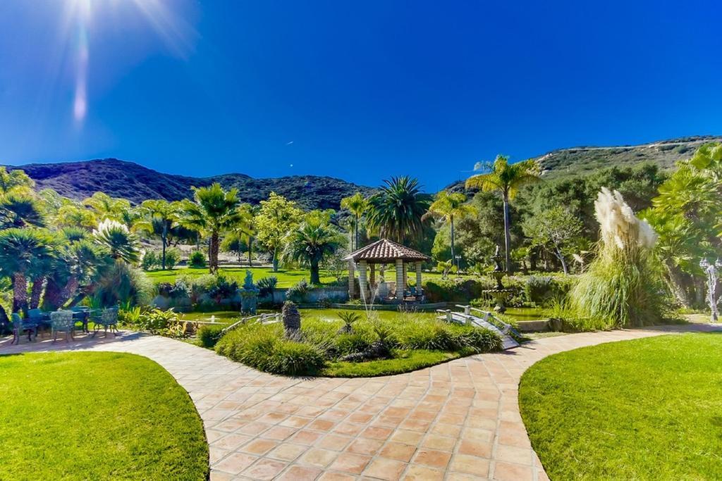Vineyard Hacienda Hotel Spring Valley  Exterior foto